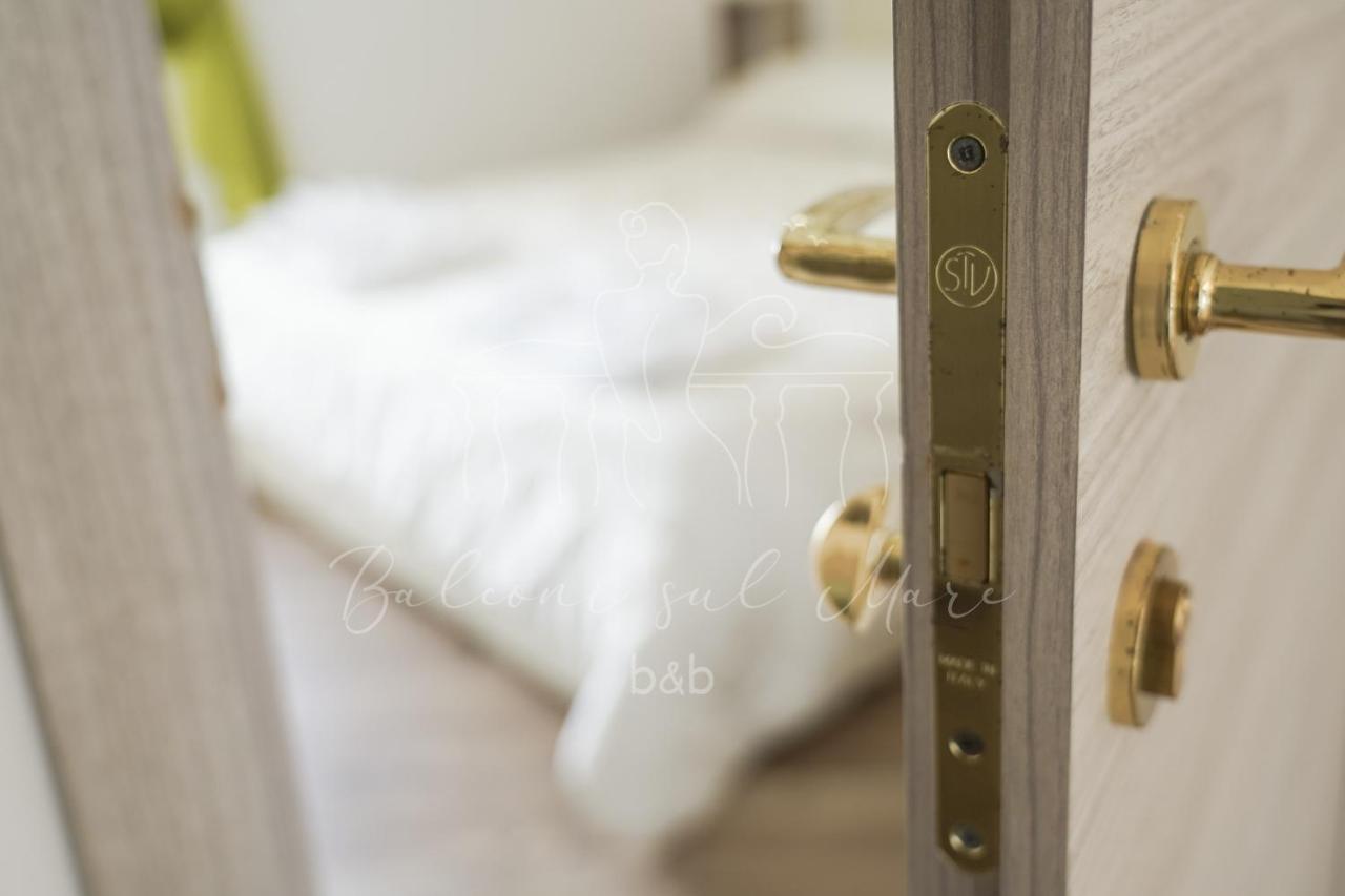 Balconi Sul Mare Bed & Breakfast Otranto Ngoại thất bức ảnh