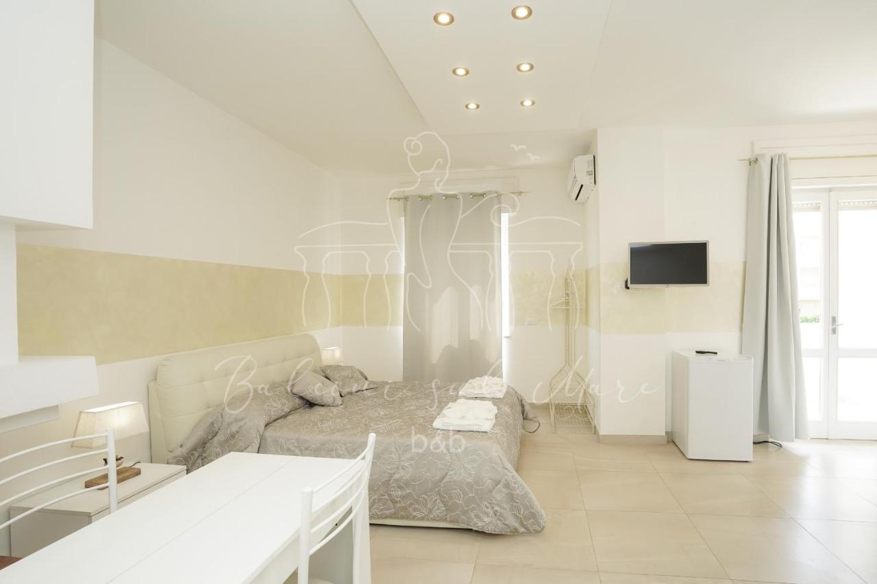 Balconi Sul Mare Bed & Breakfast Otranto Ngoại thất bức ảnh